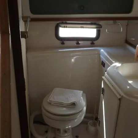 Antares Sleeping Boat Botel *