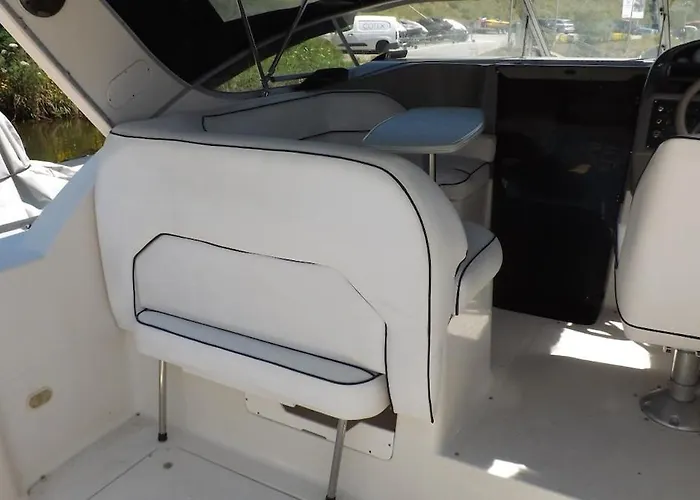 Antares Sleeping Boat