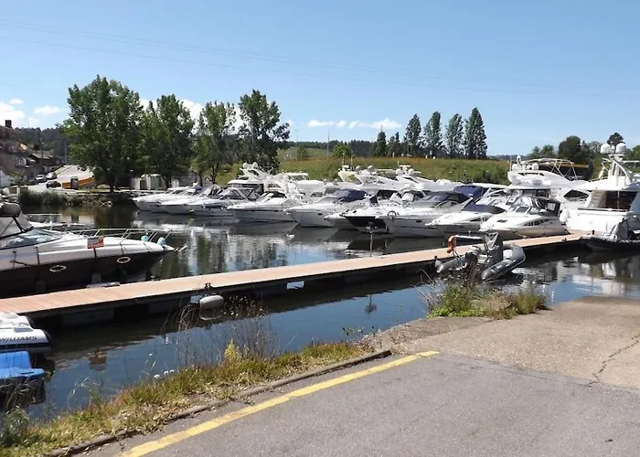 Antares Sleeping Boat Foz do Sousa